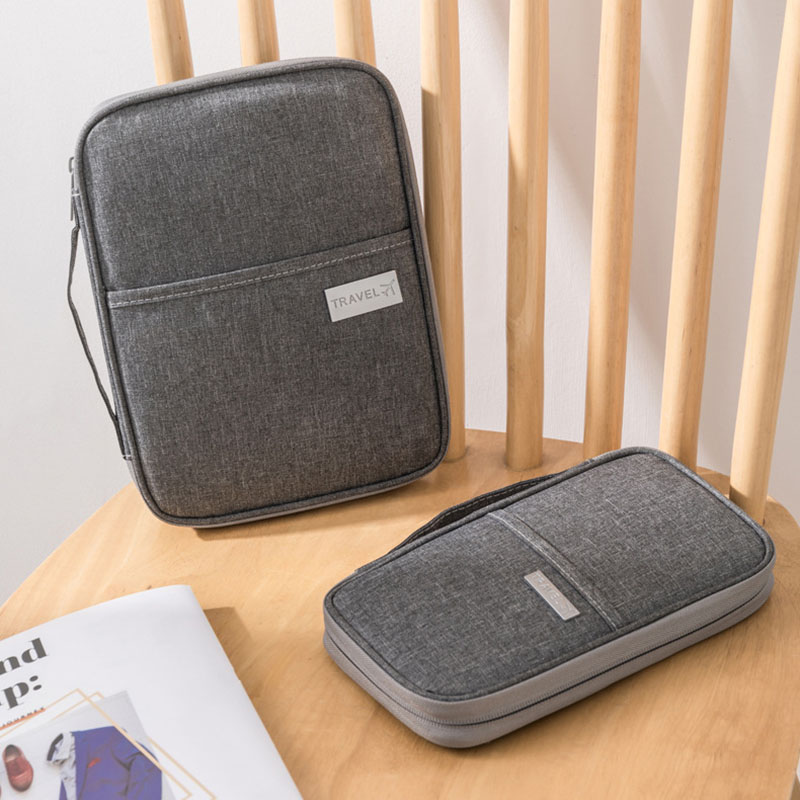 Porta Passaporto Familiare, Po - Travel Accessories Bag For Women recensione e prezzo