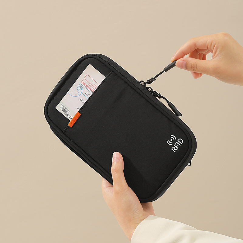 Borsa multifunzionale per pass - Travel Accessories Bag For Women recensione e prezzo