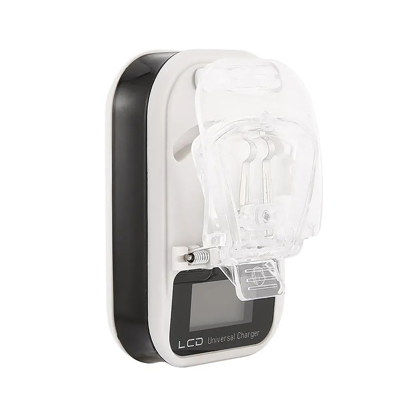 Caricabatteria universale da v - Travel Accessories Display recensione e prezzo