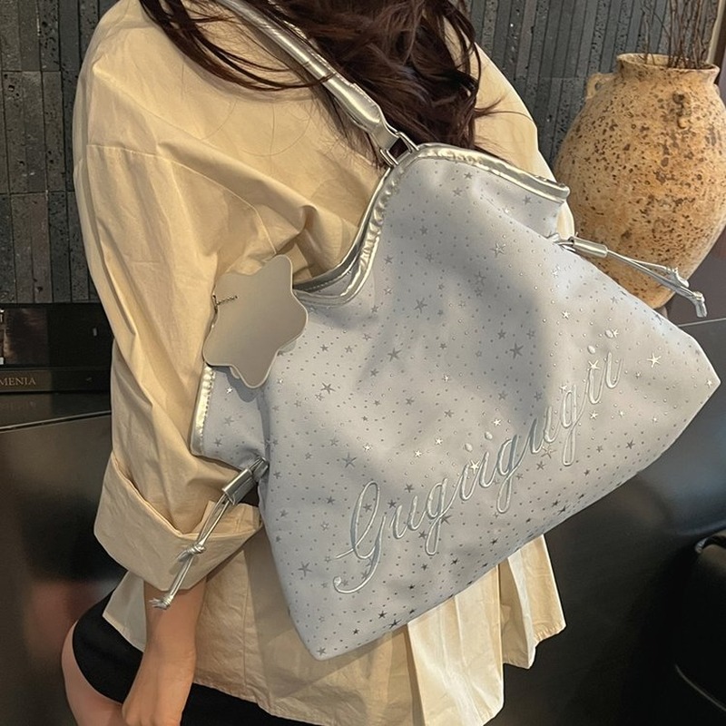 Borsa a Tracolla con Motivo a  - Travel Accessories Tech recensione e prezzo