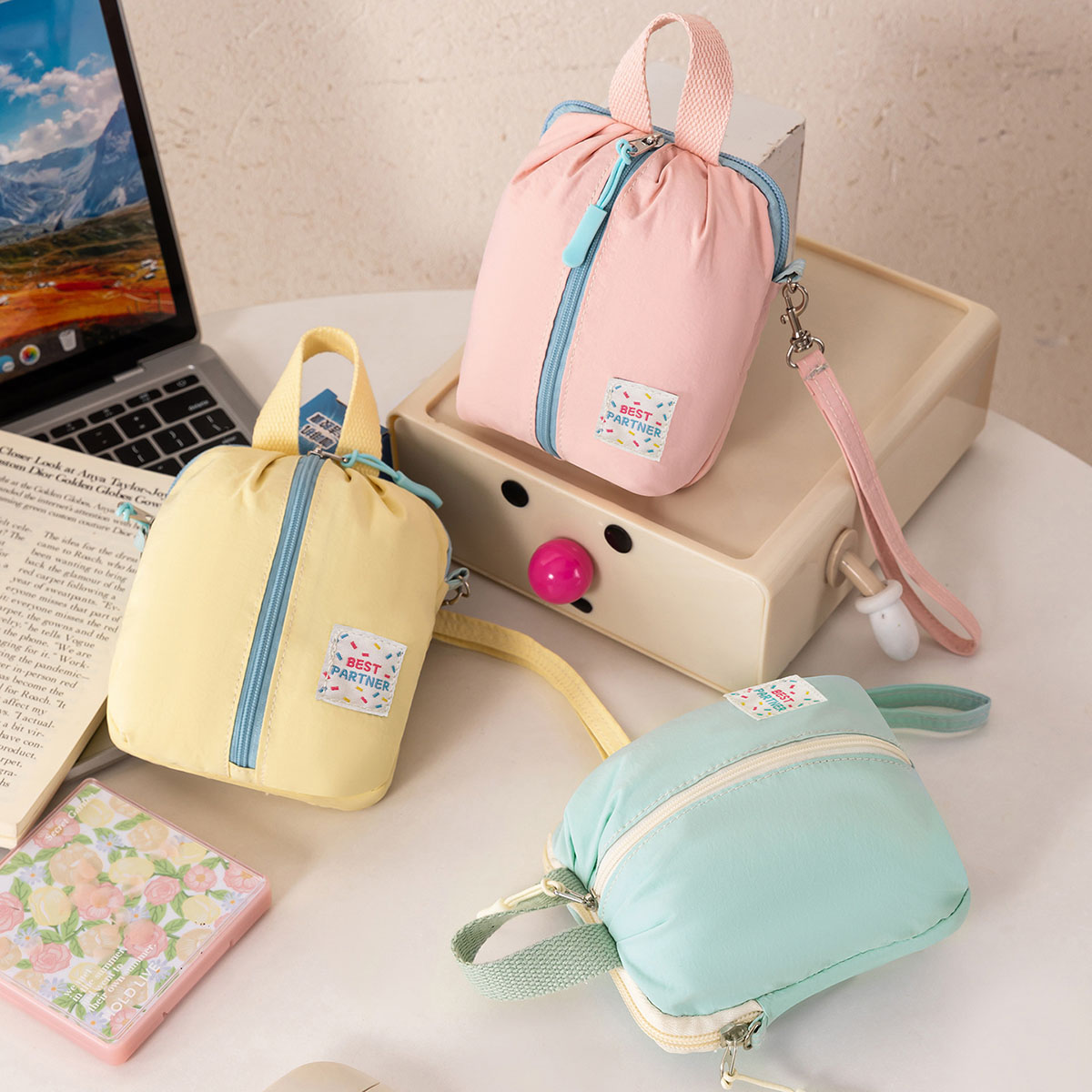 Borsa portaoggetti per bianche - Travel Accessories Bag recensione e prezzo