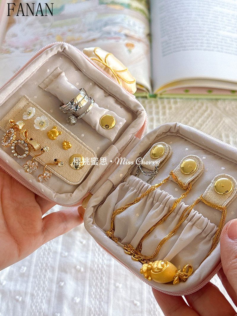 Graziosa Mini Borsa Portagioie - Accessories Travel Jewelry Box recensione e prezzo
